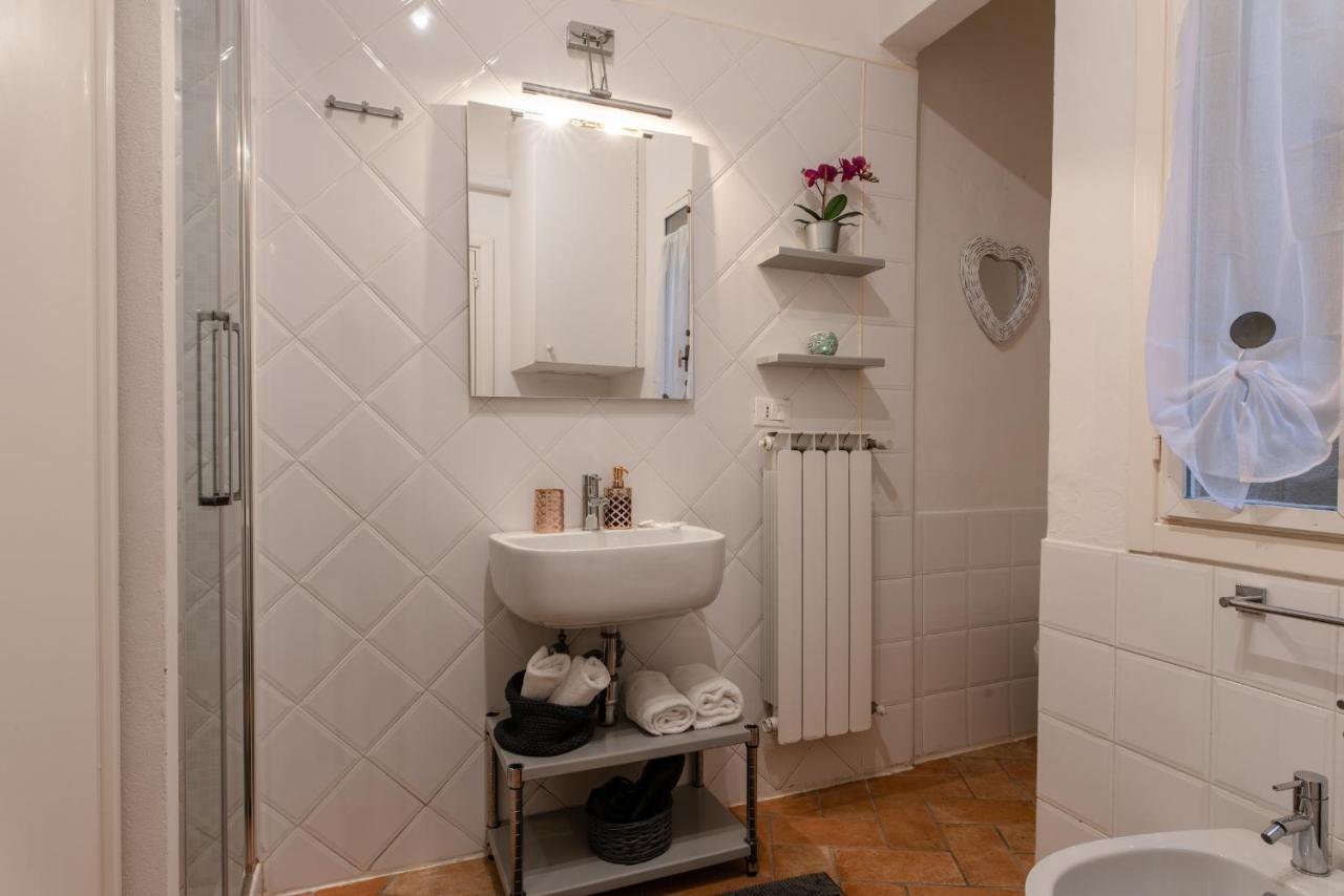 Toscanella - Flo Apartments Флоренція Екстер'єр фото