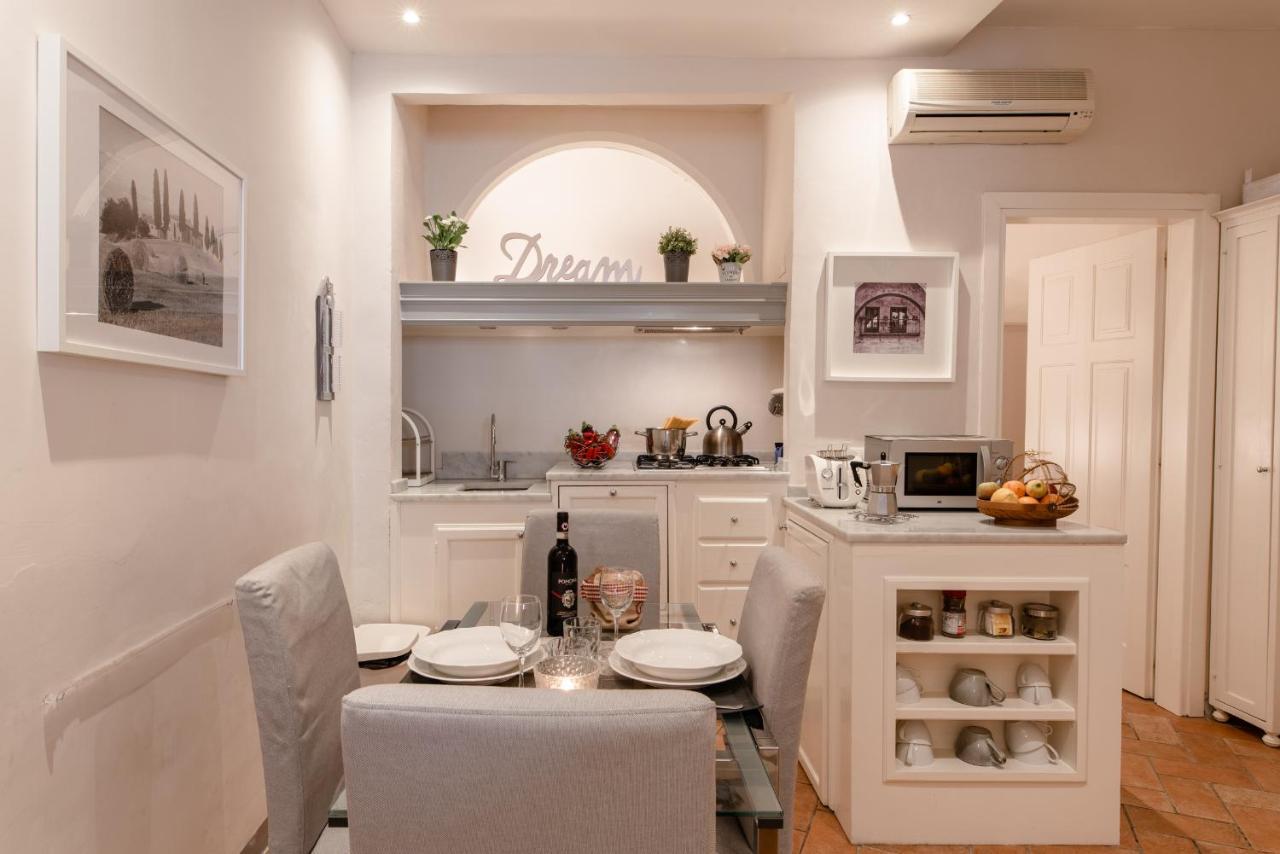 Toscanella - Flo Apartments Флоренція Екстер'єр фото